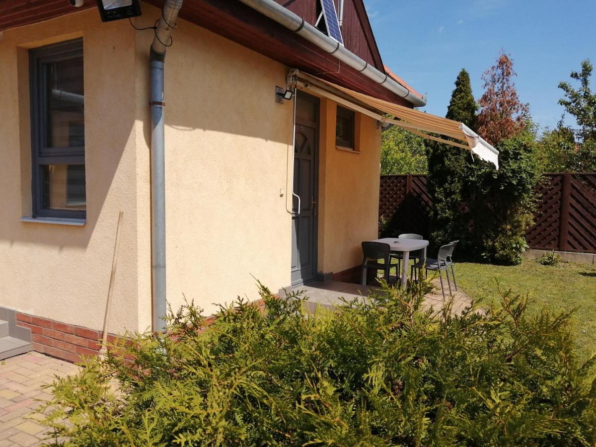 Illaberek Apartmanok Hajdúszoboszló Exteriör bild